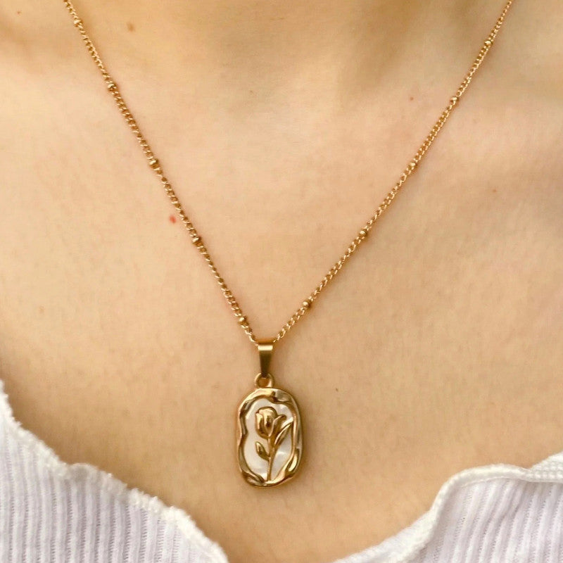 Gold Plated Rose Themed Contemporary Pendant Chain